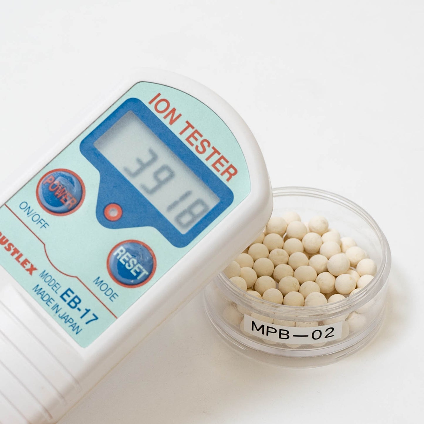 Hormesis (negative ion) ceramic balls
YB-01S (30), MPB-02